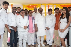 Anu Vamsi Katha Movie Opening